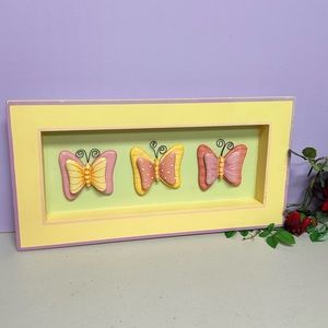 Vintage Home interiors Flower Garden Butterfly Shadow Box Plaque